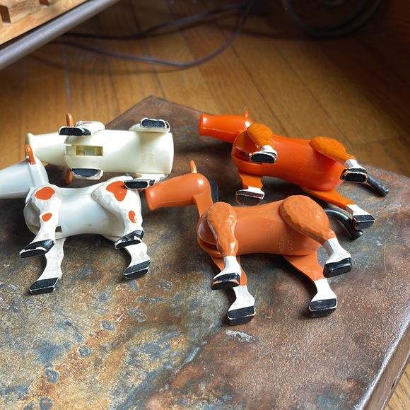 1970 Fisher Price Play Family Figures , Plastic , 2 Cows and 2 Horses - Picture 7 of 9